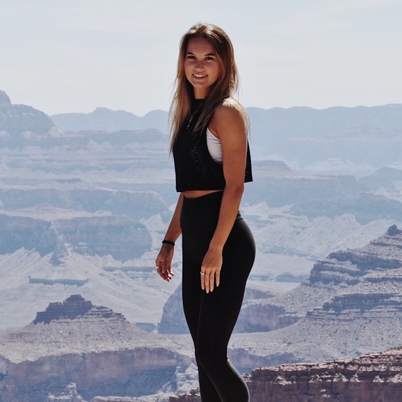 ❤️🔥Meet your Posher, Sierra Lowery❤️🔥 - Picture 2 of 7